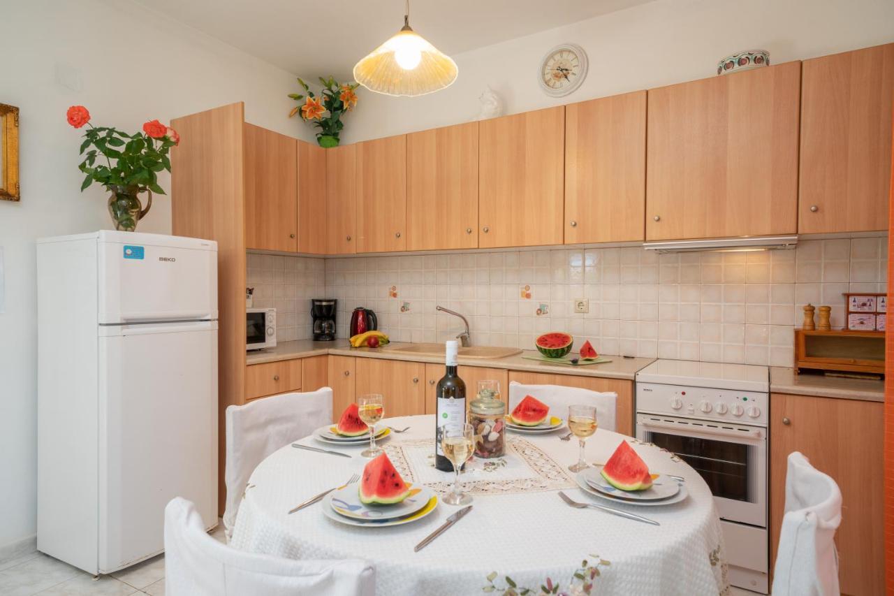 Monambeles Villas Svoronata Luaran gambar