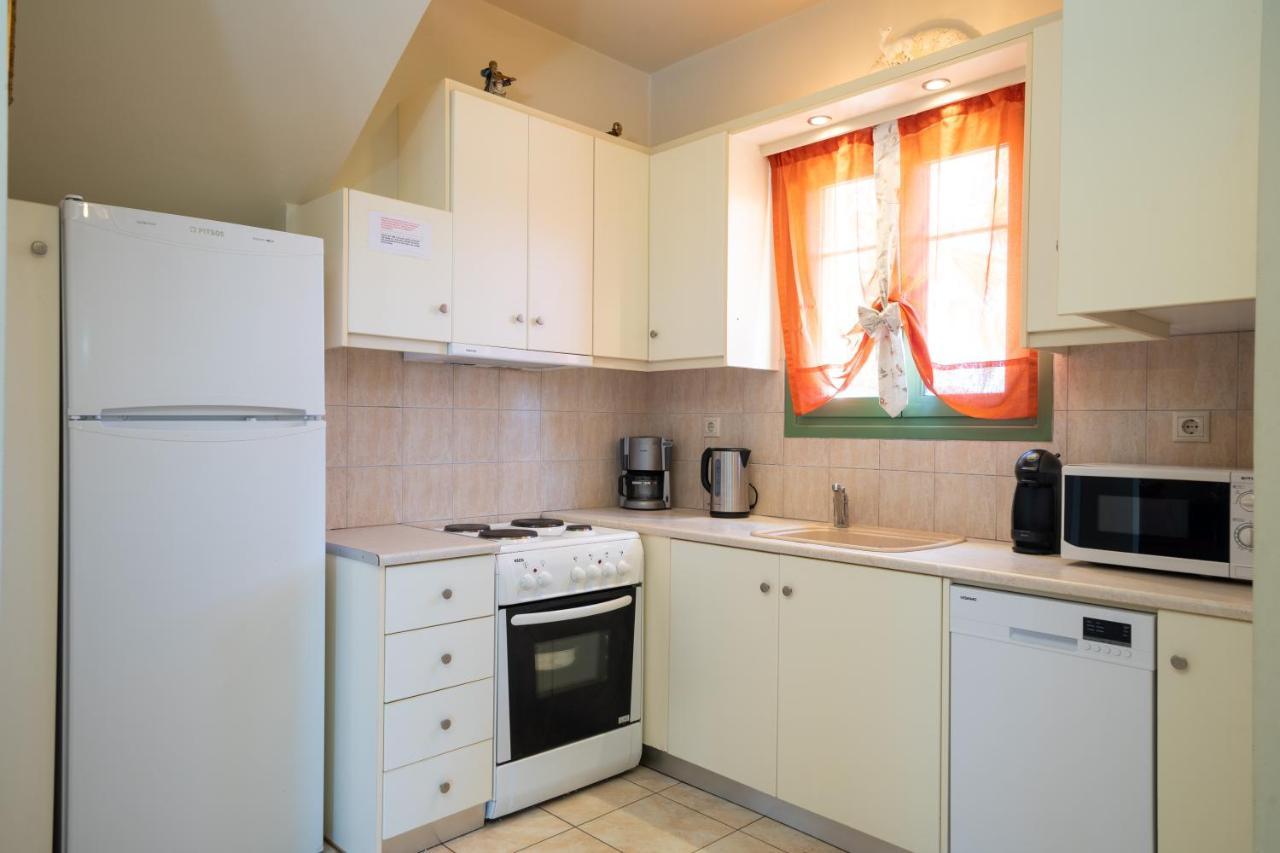Monambeles Villas Svoronata Luaran gambar