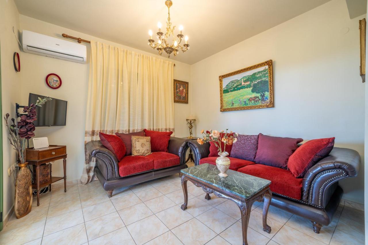 Monambeles Villas Svoronata Luaran gambar