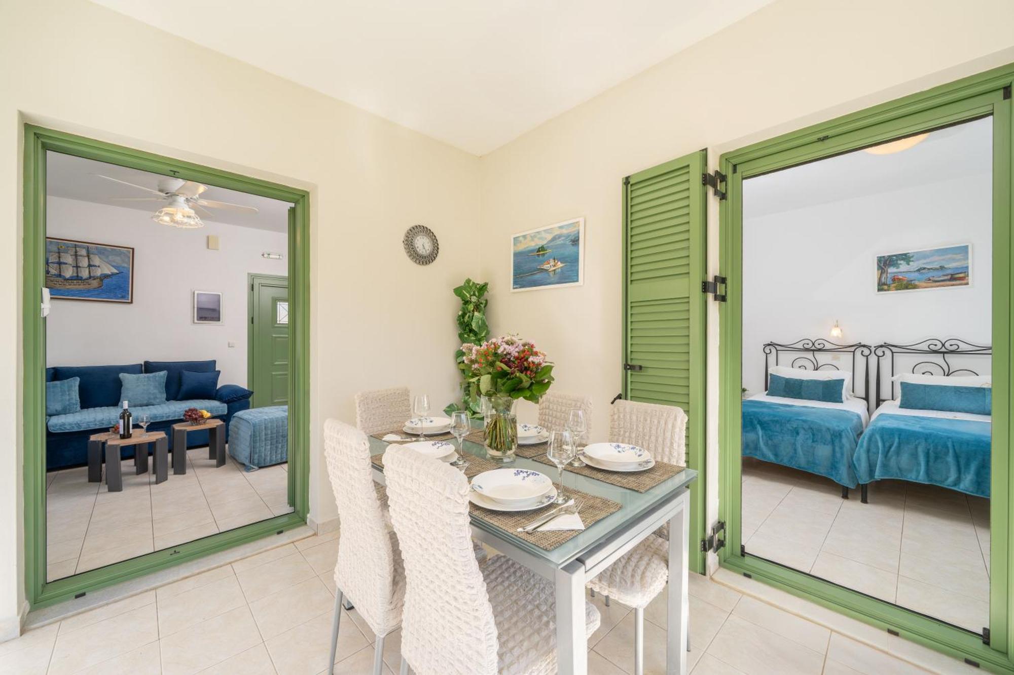 Monambeles Villas Svoronata Luaran gambar