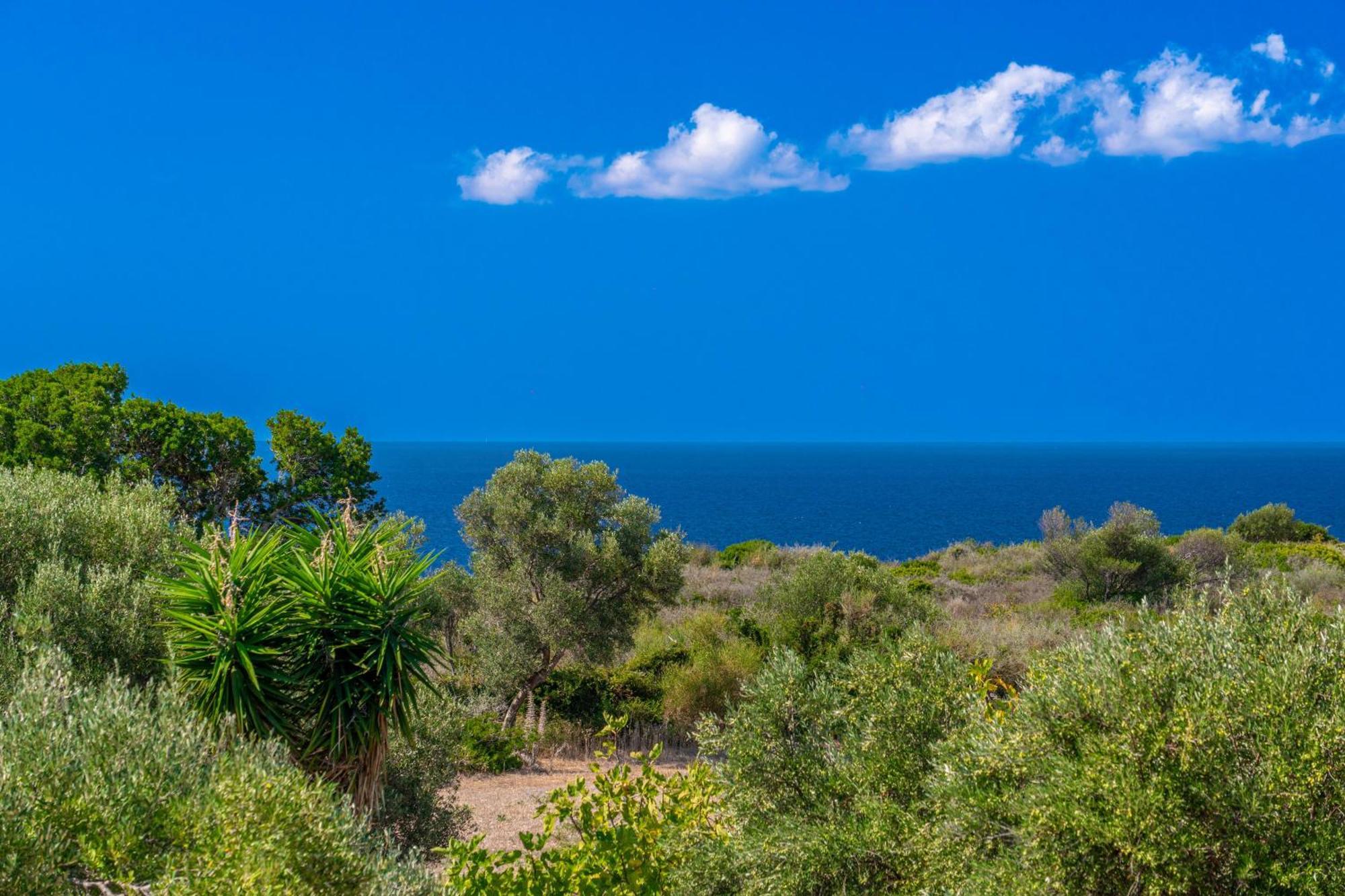 Monambeles Villas Svoronata Luaran gambar