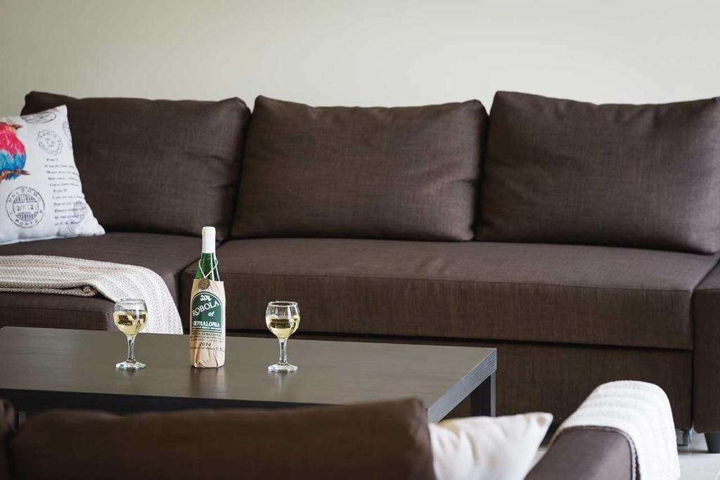 Monambeles Villas Svoronata Luaran gambar
