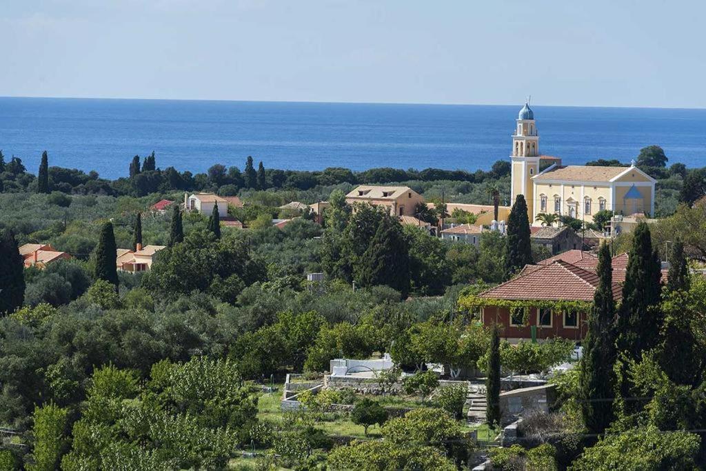 Monambeles Villas Svoronata Luaran gambar